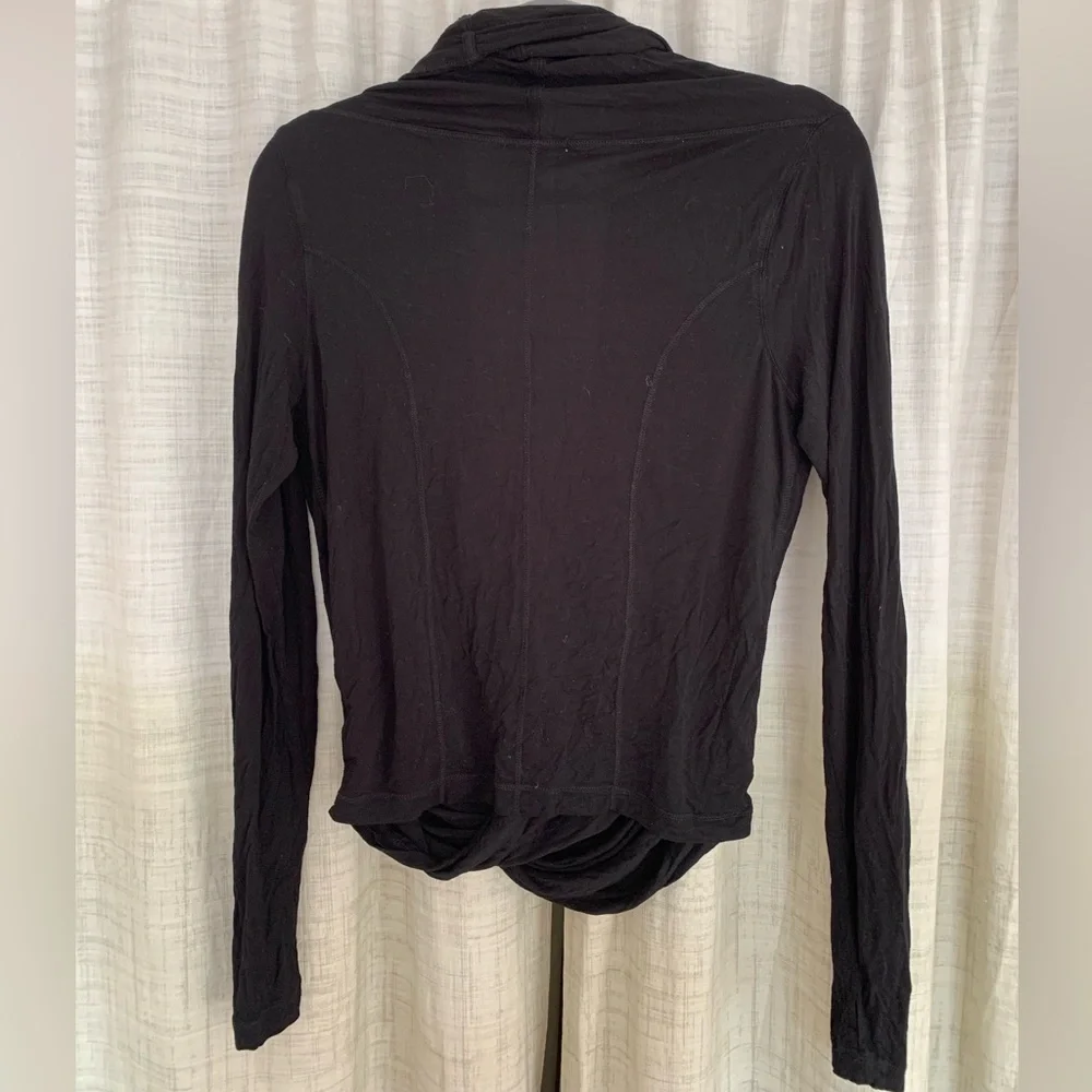 Forever 21 Small Black Wrap Top - Picture 5 of 9